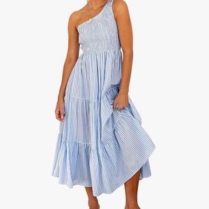 Chic Blue Striped One-Shoulder dress